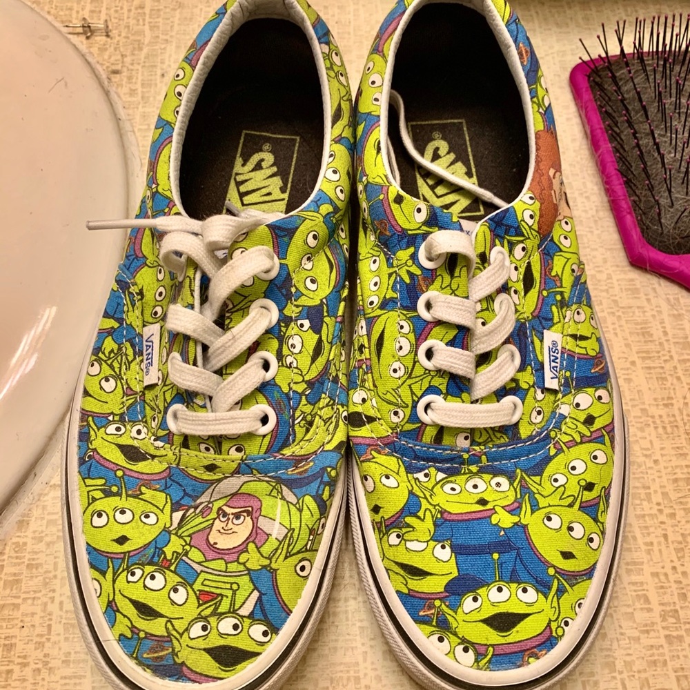 • L I M I T E D   E D I T I O N • Toy Story Vans